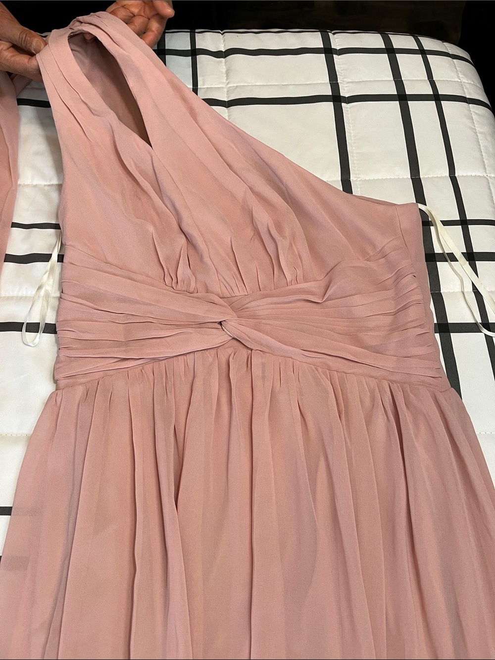 Elegant Pink Halter Chiffon Dress